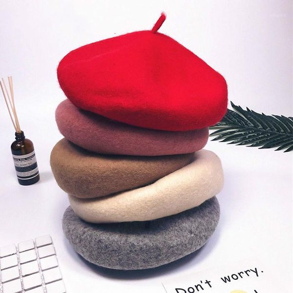 berets 2021 autumn winter women wool beret vintage hat lady girls bonnet solid warm walking hats female painter cap french hat1, Blue;gray
berets 2021 autumn winter women wool beret vintage hat lady girls bonnet solid warm walking hats female painter cap french hat1, Blue;gray