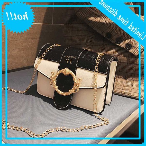 ins super fire women's new trend versatile small square bag single shoulder slung korean chain women