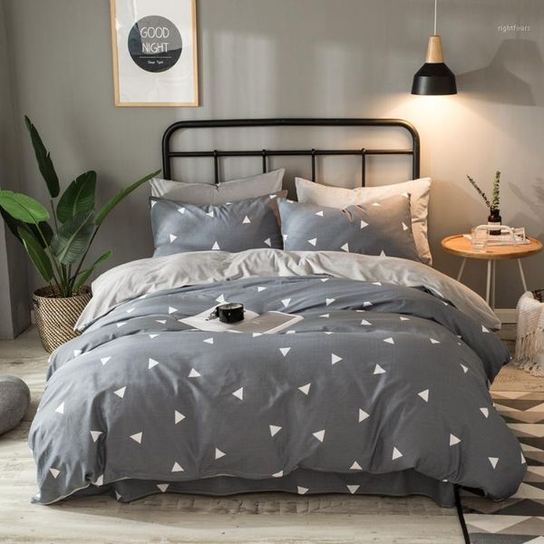 coon/flannel bedding set gray geometric paern duvet cover solid flat sheet soft winter fleece bed set king for adult1
coon/flannel bedding set gray geometric paern duvet cover solid flat sheet soft winter fleece bed set king for adult1