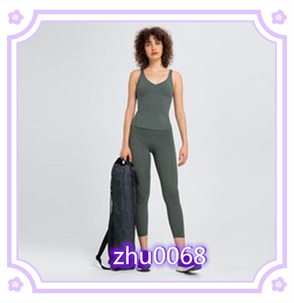 l155 women waist-length tank yoga shirts v-neck fitness vest fashion training wear lady beauty back runing sports with removable cu
l155 women waist-length tank yoga shirts v-neck fitness vest fashion training wear lady beauty back runing sports with removable cu