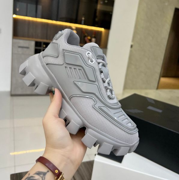 2022 new men women running shoes luxury designer roller shoe genuine leather lace up trainers sports sneakers
2022 new men women running shoes luxury designer roller shoe genuine leather lace up trainers sports sneakers
