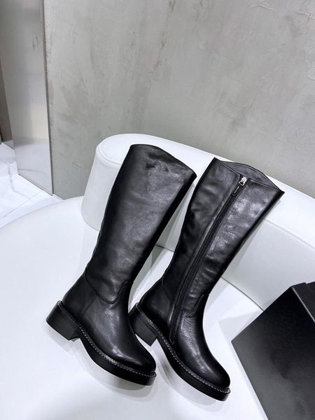 2021 short boots thick bottom martin boots fashionable comfortable leather material front water table, 5cm high heel.size35-41 mh09101, Black
2021 short boots thick bottom martin boots fashionable comfortable leather material front water table, 5cm high heel.size35-41 mh09101, Black