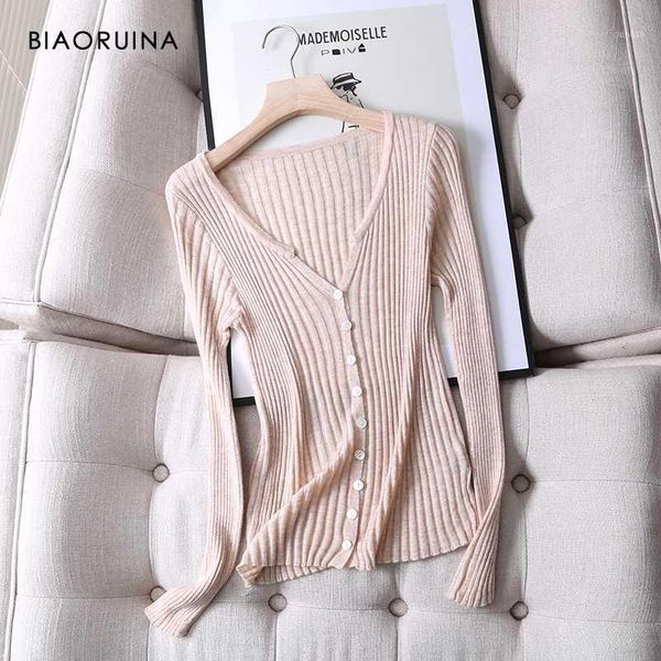 biaoruina women's pure color single breasted vertical striped v-neck knit cardigan office lady slim stretch casual thin sweater1, White;black
biaoruina women's pure color single breasted vertical striped v-neck knit cardigan office lady slim stretch casual thin sweater1, White;black