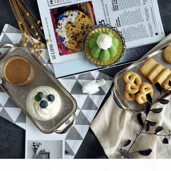aluminium ears tray in silver dessert plate 25*10cm cake decorating tools vintage style tray for bread tea dinnerware bakeware
aluminium ears tray in silver dessert plate 25*10cm cake decorating tools vintage style tray for bread tea dinnerware bakeware