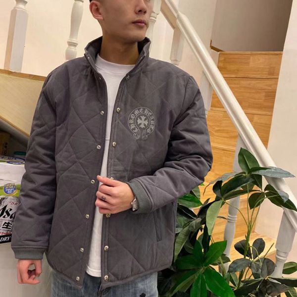 chao brand croxin thickened down jacket men's winter new cross clip cotton casual short jacket, Black
chao brand croxin thickened down jacket men's winter new cross clip cotton casual short jacket, Black