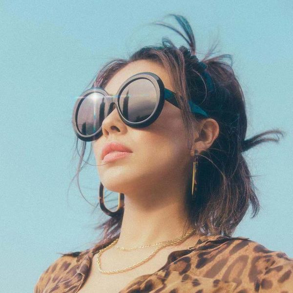 sunglasses big round women 2021 uv400 brand designer oversized large sun glasses futuristic feminino, White;black
sunglasses big round women 2021 uv400 brand designer oversized large sun glasses futuristic feminino, White;black