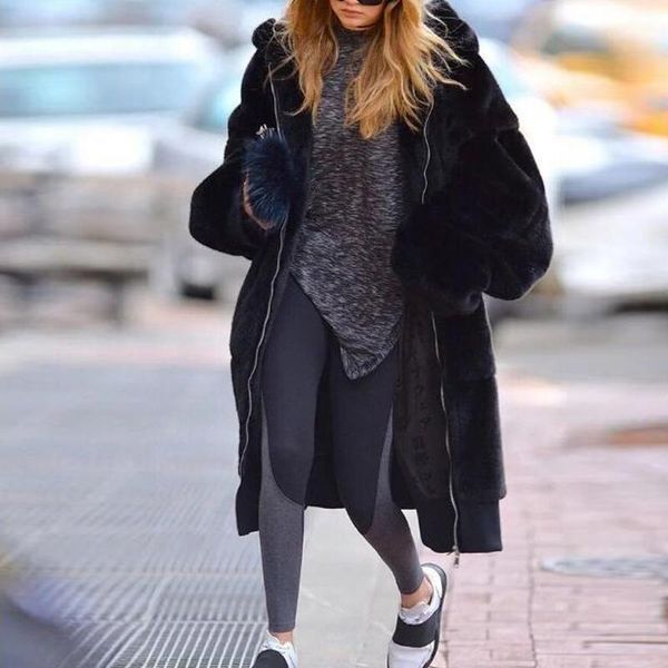 oversized winter warm hooded large size long solid color faux fur coat 2020 new casual long sleeve women fur jacket outwear1, Black;brown
oversized winter warm hooded large size long solid color faux fur coat 2020 new casual long sleeve women fur jacket outwear1, Black;brown
