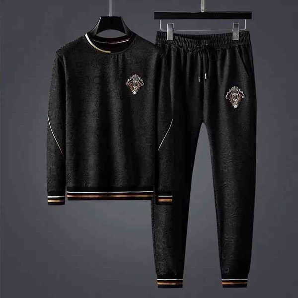 Men's Tracksuits Autumn and winter light luxury exquisite embroidery leisure suit men's Korean version large webbing with round ne, Gray
Men's Tracksuits Autumn and winter light luxury exquisite embroidery leisure suit men's Korean version large webbing with round ne, Gray