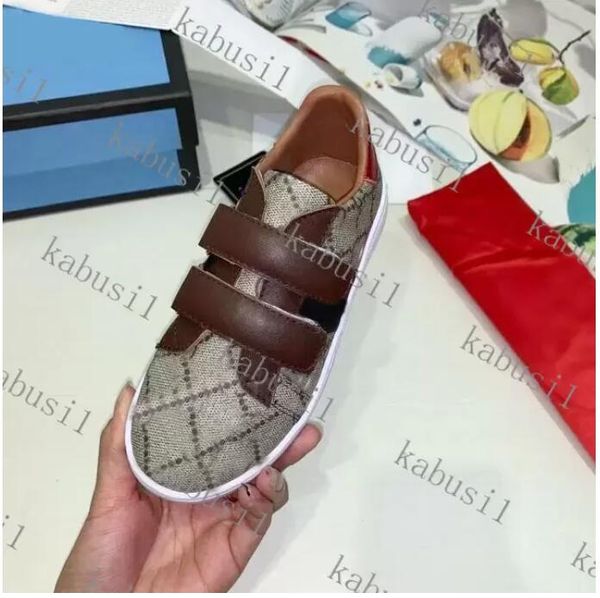 kids lace-up designer sneakers boy girls genuine leather shoes children velcro casual boots with original box size 24-35, Black;red
kids lace-up designer sneakers boy girls genuine leather shoes children velcro casual boots with original box size 24-35, Black;red