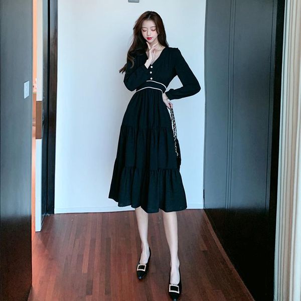 casual dresses french retro design small black dress autumn and winter v-neck temperament hepburn women's, Black;gray
casual dresses french retro design small black dress autumn and winter v-neck temperament hepburn women's, Black;gray
