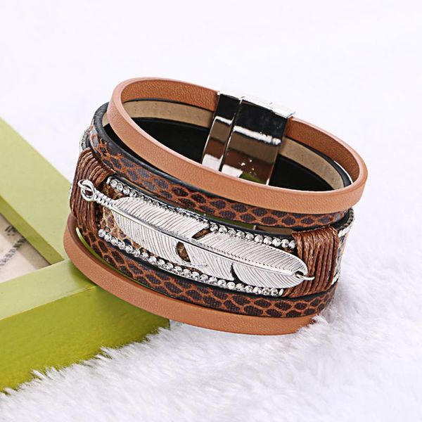nouvelle mode alliape plume feuilles большой magntique en cuir bracelets et braclets multicouche bracelets bijoux налейте femmes wmtrpy xhlo
nouvelle mode alliape plume feuilles большой magntique en cuir bracelets et braclets multicouche bracelets bijoux налейте femmes wmtrpy xhlo