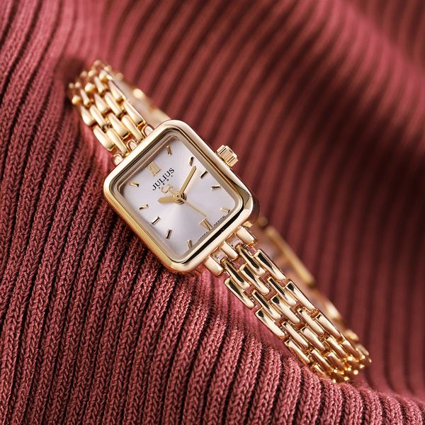 julius mini lady women's watch japan quartz elegant fashion hours clock dress bracelet chain school girl's birthday gift box 20111, Slivery;brown
julius mini lady women's watch japan quartz elegant fashion hours clock dress bracelet chain school girl's birthday gift box 20111, Slivery;brown