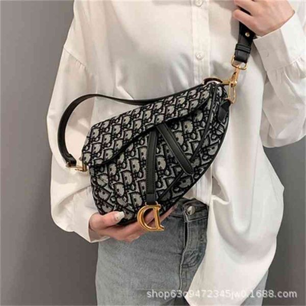 75% off handbag factory store star same bag trend saddle bag embroidered single shoulder women's pet 5ehk, Black;red
75% off handbag factory store star same bag trend saddle bag embroidered single shoulder women's pet 5ehk, Black;red