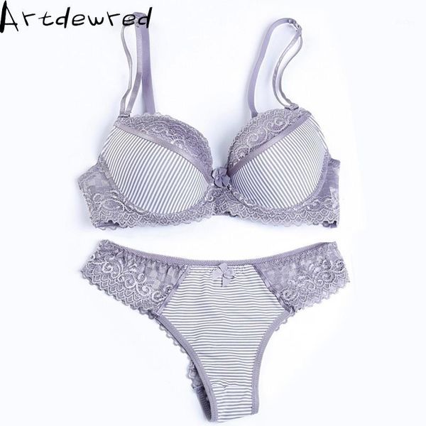 intimate new push up women striped bra set bc cup lace lingerie set embroidery young female underwear soutien gorge1, Red;black
intimate new push up women striped bra set bc cup lace lingerie set embroidery young female underwear soutien gorge1, Red;black