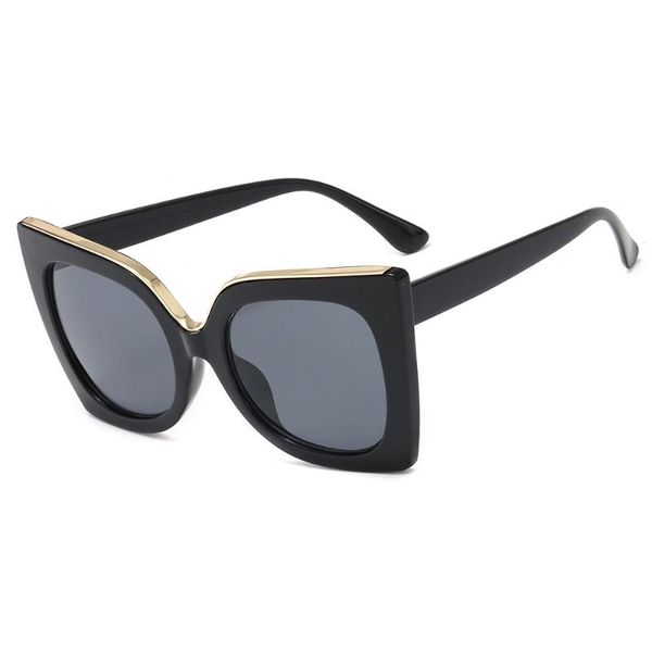 sunglasses 2021 fashion vintage luxury women gradient color lens glasses classic retro outdoor travel eyewear de sol mujer, White;black
sunglasses 2021 fashion vintage luxury women gradient color lens glasses classic retro outdoor travel eyewear de sol mujer, White;black