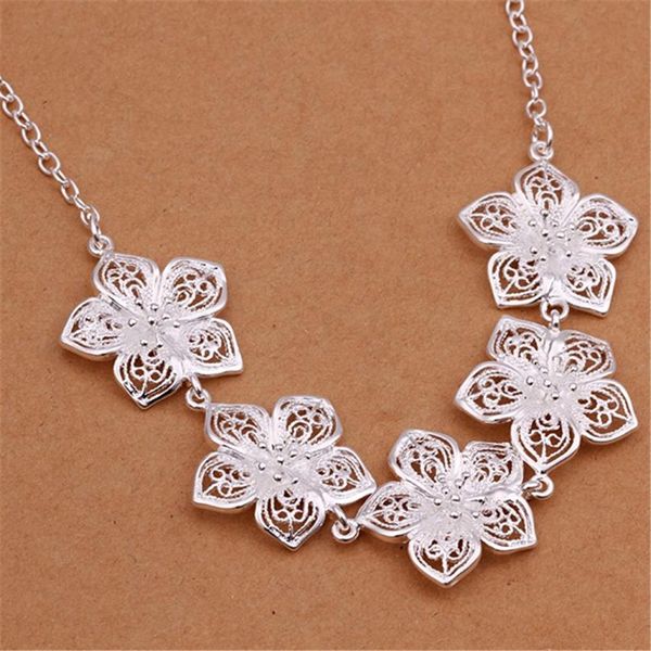 new listing sell cute women lady wedding silver color retro charm flowers necklace fashion trends jewelry gifts n336 h sqcrsc
new listing sell cute women lady wedding silver color retro charm flowers necklace fashion trends jewelry gifts n336 h sqcrsc