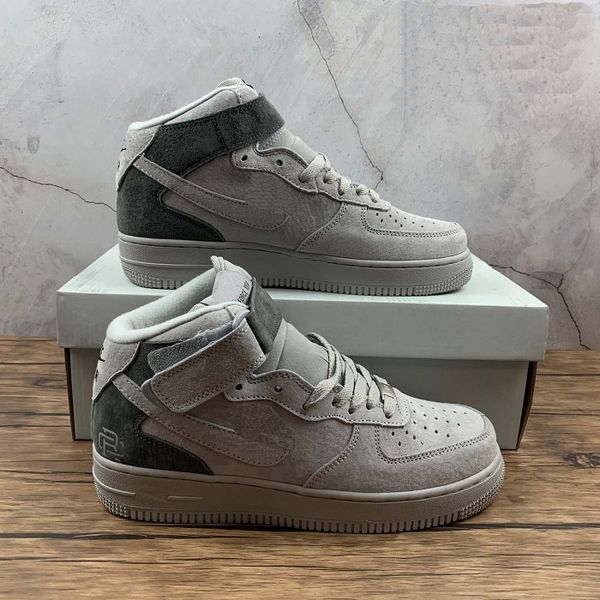chaussures 07 lv8 utility gingham pack team running skateboard shoes for mens forces trainers sports 1 designer sneakers
chaussures 07 lv8 utility gingham pack team running skateboard shoes for mens forces trainers sports 1 designer sneakers