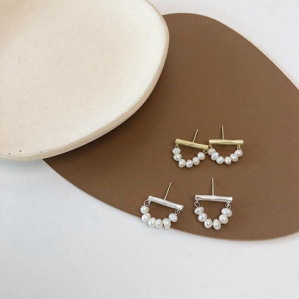aomu vintage elegant fashion metal gold long rectangle baroque real pearl beaded earrings for women jewelry gift autumn winter, Golden;silver
aomu vintage elegant fashion metal gold long rectangle baroque real pearl beaded earrings for women jewelry gift autumn winter, Golden;silver