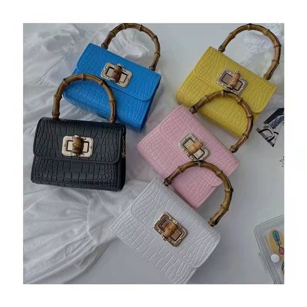 hbp luxury cross body lady leather messenger bags designer mini handbags fashion shoulder bags alligator chain bag bamboo handle jelly bag
hbp luxury cross body lady leather messenger bags designer mini handbags fashion shoulder bags alligator chain bag bamboo handle jelly bag