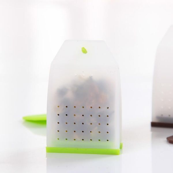 herbal tea selling bag strainer style silicone spice infuser filter diffuser kitchen accessories random color lx1143
herbal tea selling bag strainer style silicone spice infuser filter diffuser kitchen accessories random color lx1143