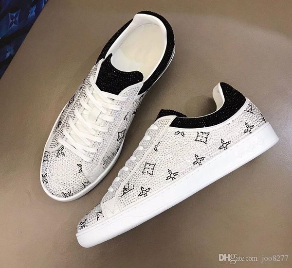 luxury sports designer sneakers bottom is red low cut suede spike shoes for men luxury shoes party wedding crystal leather sneakers 8272 k2
luxury sports designer sneakers bottom is red low cut suede spike shoes for men luxury shoes party wedding crystal leather sneakers 8272 k2