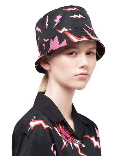 luxury cloth blended classic double sided bucket hat fashion fold able caps black luxury fisherman beach sun visor folding cap, Blue;gray
luxury cloth blended classic double sided bucket hat fashion fold able caps black luxury fisherman beach sun visor folding cap, Blue;gray