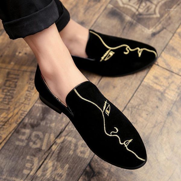 new men's comfortable loafers rhinestone rivet pointed men formal shoes men's wedding party flat shoes1, Black
new men's comfortable loafers rhinestone rivet pointed men formal shoes men's wedding party flat shoes1, Black