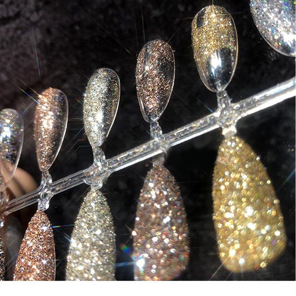 6 boxes/set silver sequins powder nails glitters holographics powder polish flakes chrome pigment for nail art dec jllkpc, Silver;gold
6 boxes/set silver sequins powder nails glitters holographics powder polish flakes chrome pigment for nail art dec jllkpc, Silver;gold