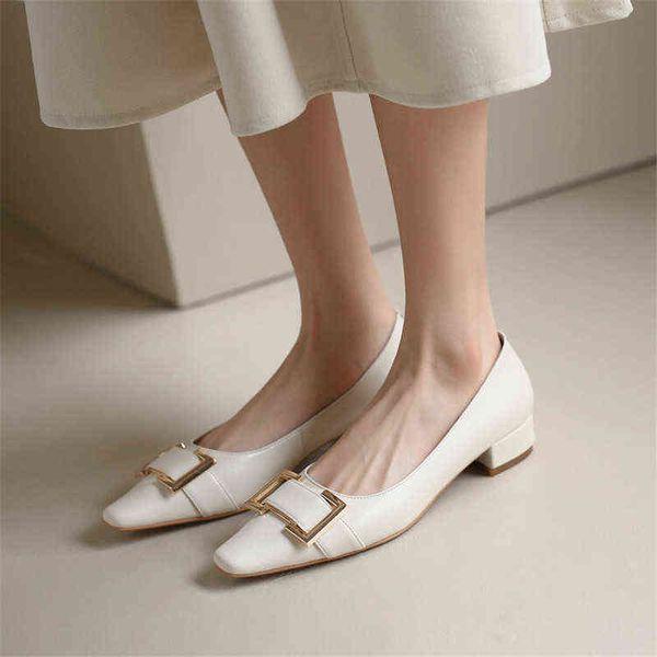 dress shoes escarpins en cuir de vache à bout carré pour femme chaussures talons bas avec boucle métallique décoration collection printemps/, Black
dress shoes escarpins en cuir de vache à bout carré pour femme chaussures talons bas avec boucle métallique décoration collection printemps/, Black