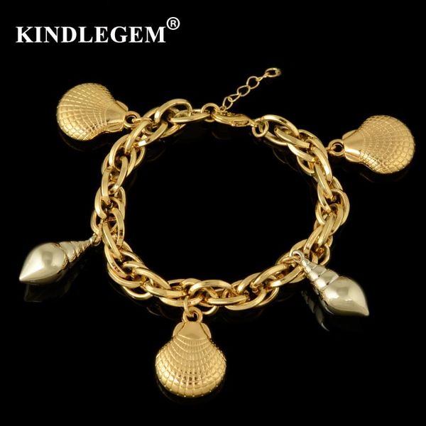 charm bracelets kindlegem 2021 fashion shell conch big pendant bracelet for women holiday party daily brand jewelry luxury gold color bangle, Golden;silver
charm bracelets kindlegem 2021 fashion shell conch big pendant bracelet for women holiday party daily brand jewelry luxury gold color bangle, Golden;silver