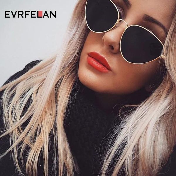 evrfelan sexy маленький старинный старинный кошка глаз солнцезащитные очки женщины мода треугольник солнцезащитные очки женские женские мета, White;black
evrfelan sexy маленький старинный старинный кошка глаз солнцезащитные очки женщины мода треугольник солнцезащитные очки женские женские мета, White;black