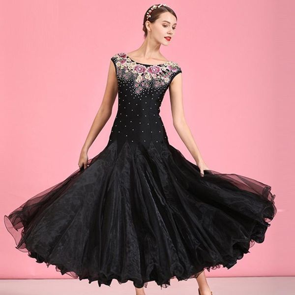 stage wear ballroom dance competition dress for dancing standard waltz embroidery swing evening, Black;red
stage wear ballroom dance competition dress for dancing standard waltz embroidery swing evening, Black;red