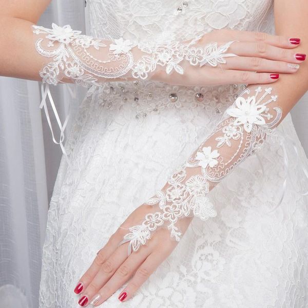 short ivory lace wedding gloves for bride 1 pair bridal gloves dew finger dress accessories decorations wedding st203 h qylhou, White
short ivory lace wedding gloves for bride 1 pair bridal gloves dew finger dress accessories decorations wedding st203 h qylhou, White