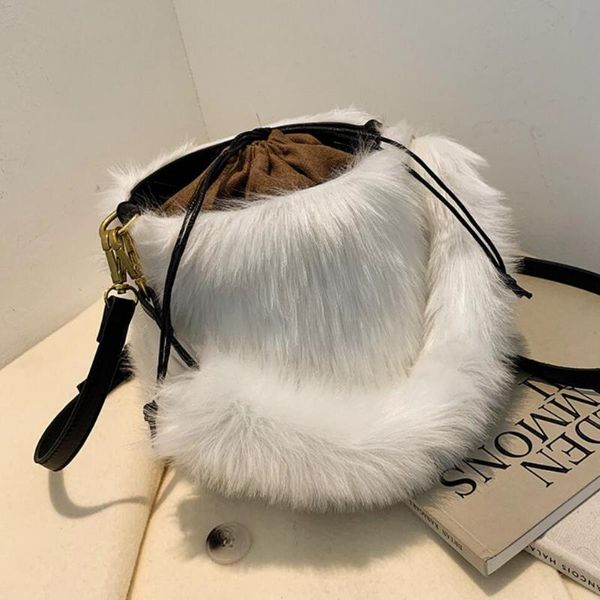 elegant female tote bucket bag 2021 winter new high-quality soft plush women's designer handbag portable shoulder messenger bag
elegant female tote bucket bag 2021 winter new high-quality soft plush women's designer handbag portable shoulder messenger bag