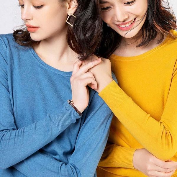 autumn wool blends sweater women pullover knitted jumper plus size pull femme korean sweaters cashmere ladies sweater for women1, White;black
autumn wool blends sweater women pullover knitted jumper plus size pull femme korean sweaters cashmere ladies sweater for women1, White;black