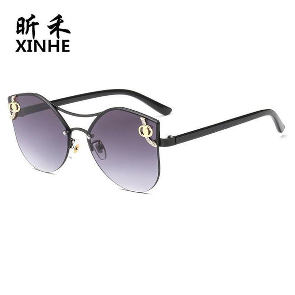 new fashion eyeglass frame sunglasses no lady xiaoxiang home metal inlaid diamond cat's eye 5058, White;black
new fashion eyeglass frame sunglasses no lady xiaoxiang home metal inlaid diamond cat's eye 5058, White;black
