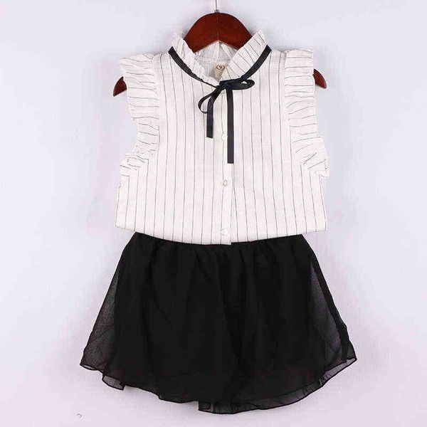 fashion girls clothes set sleeveless striped blouse shirt and black shorts children kids clothing suit summer style for kids g220310, White
fashion girls clothes set sleeveless striped blouse shirt and black shorts children kids clothing suit summer style for kids g220310, White