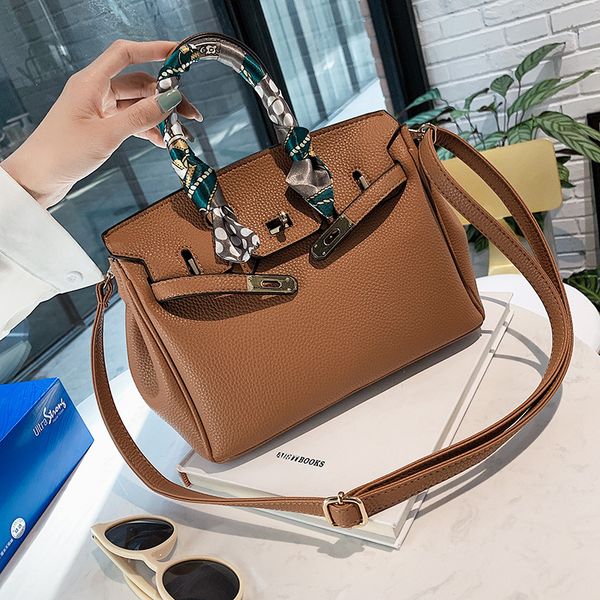 2020 new womens bag fashion birkin bag european and american leisure crossbody shoulder bag womens big handbag bags
2020 new womens bag fashion birkin bag european and american leisure crossbody shoulder bag womens big handbag bags