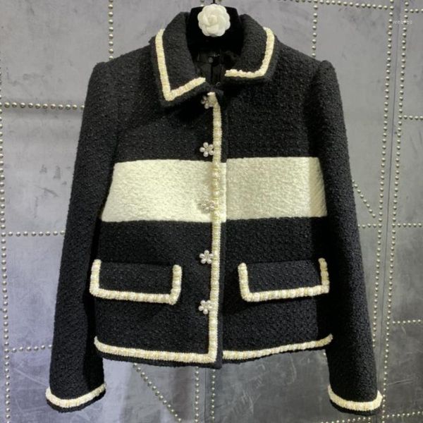 winter new arrivals long sleeve turn down collar beadings diamonds buttons black tweed jacket women1, Black;brown
winter new arrivals long sleeve turn down collar beadings diamonds buttons black tweed jacket women1, Black;brown