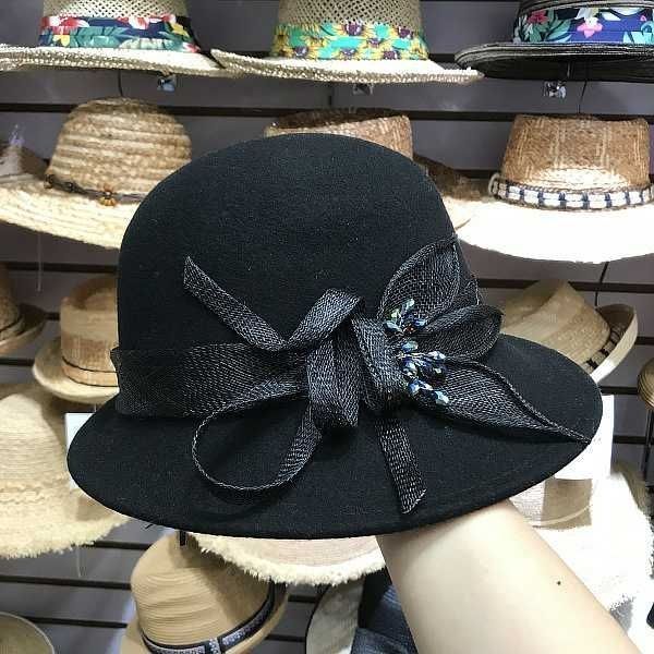 autumn and winter woolen children europe, america, england retro flower big brim hat
autumn and winter woolen children europe, america, england retro flower big brim hat