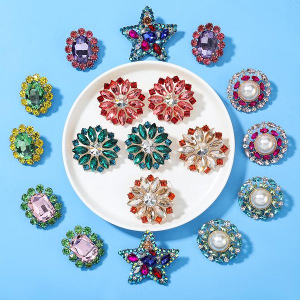2021 new fashion ladies rhinestone multicolor earrings elegant ladies oversized earrings temperament popular, Golden;silver
2021 new fashion ladies rhinestone multicolor earrings elegant ladies oversized earrings temperament popular, Golden;silver