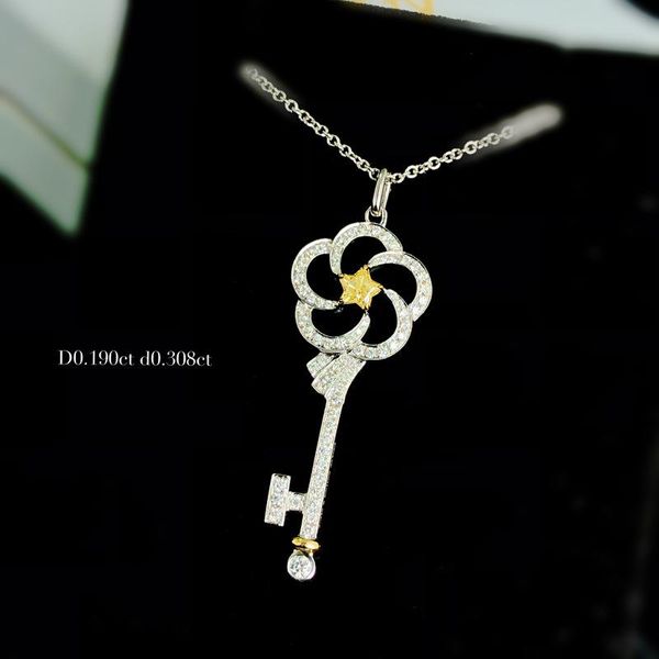 fashion jewelry s925 key pendant necklace dainty flower star design charm neck chain for women wedding valentines day gifts, Golden;silver
fashion jewelry s925 key pendant necklace dainty flower star design charm neck chain for women wedding valentines day gifts, Golden;silver