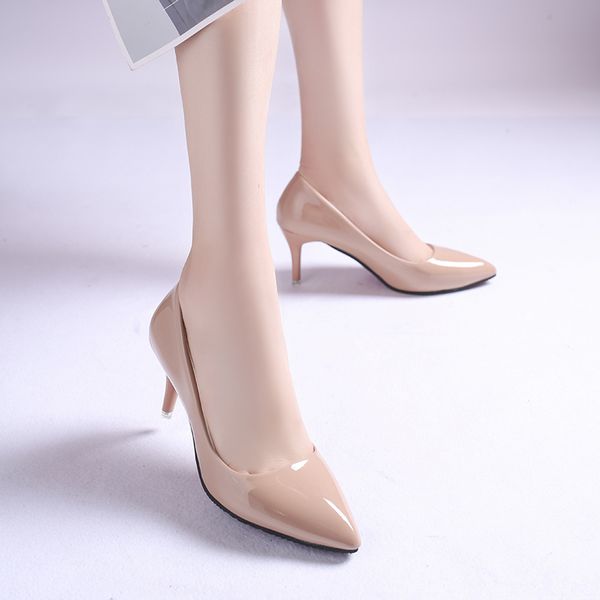 2021 spring fashion woman shoes pointed fine with heels shallow mouth high heels patent leather summer pumps shoes mujer 7cm, Black
2021 spring fashion woman shoes pointed fine with heels shallow mouth high heels patent leather summer pumps shoes mujer 7cm, Black
