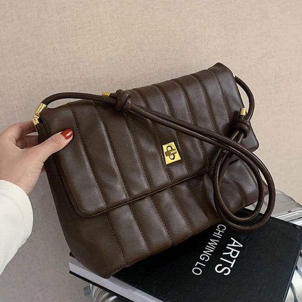 cross body retro large capacity bag elegant female2021 high-quality pu leather women's designer handbag shoulder messenger
cross body retro large capacity bag elegant female2021 high-quality pu leather women's designer handbag shoulder messenger