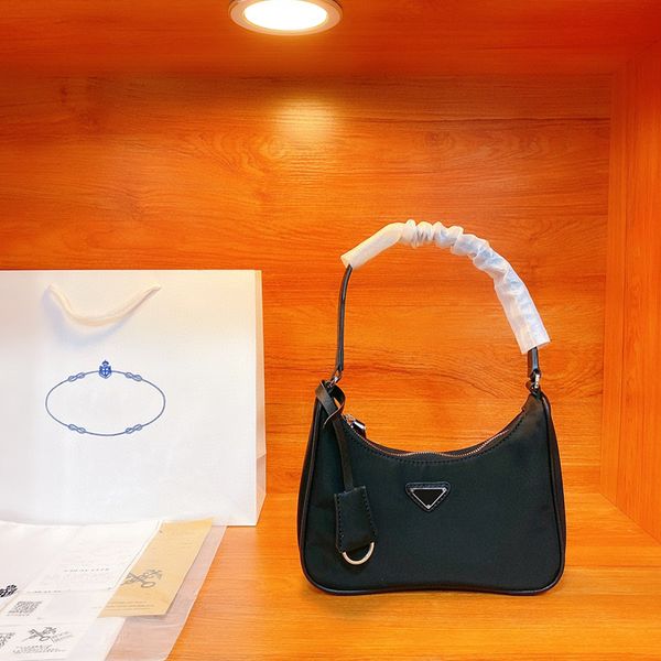 womens designers bags handbags purses fashion female nylon shoulder tote underarm bag european style wholesale
womens designers bags handbags purses fashion female nylon shoulder tote underarm bag european style wholesale