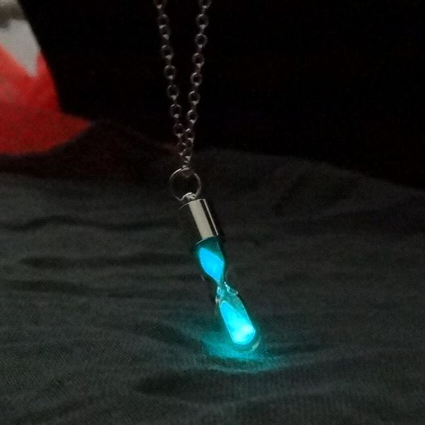 женщины мужчины светящиеся luminous sand timer подвеска стекла песочные часы бутылки ожерелье дамы украшения подарки женщины мужчины jllfom, Silver
женщины мужчины светящиеся luminous sand timer подвеска стекла песочные часы бутылки ожерелье дамы украшения подарки женщины мужчины jllfom, Silver