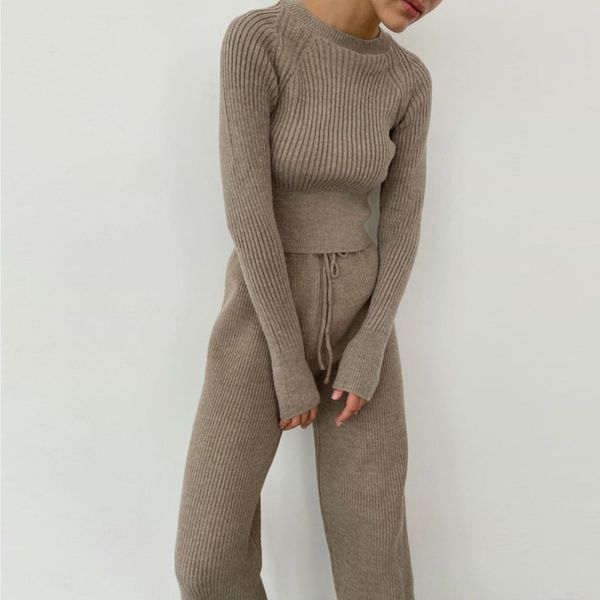 2020 women's knitted sweater solid color round neck long sleeve outfits casual striped suit two piece sets tracksuit warm q1217, Black;white
2020 women's knitted sweater solid color round neck long sleeve outfits casual striped suit two piece sets tracksuit warm q1217, Black;white