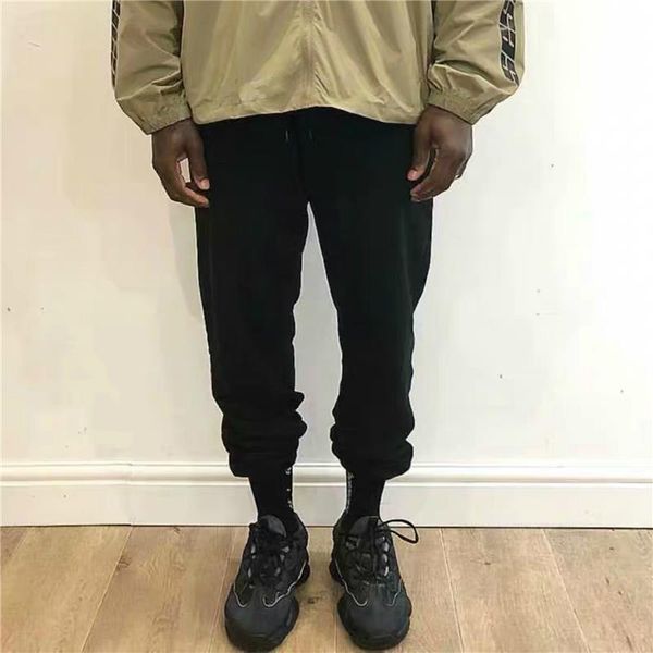 hiphop kanye west эластичный манжеты хлопчатобумажные спортивные штаны мужчины свободные fit harem брюки уличные капля доставка хорошее каче, Black
hiphop kanye west эластичный манжеты хлопчатобумажные спортивные штаны мужчины свободные fit harem брюки уличные капля доставка хорошее каче, Black