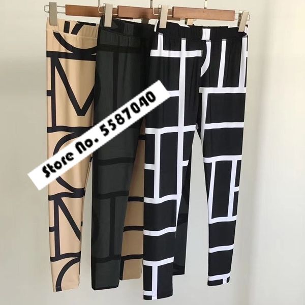 ins selling classic geometric striped high stretch women leggings 201031, Black;white
ins selling classic geometric striped high stretch women leggings 201031, Black;white