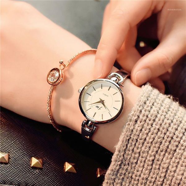 2020 fashion rose gold silver steel watch women casual lady bracelet quartz dress relogio feminino orologio donna1, Slivery;brown
2020 fashion rose gold silver steel watch women casual lady bracelet quartz dress relogio feminino orologio donna1, Slivery;brown
